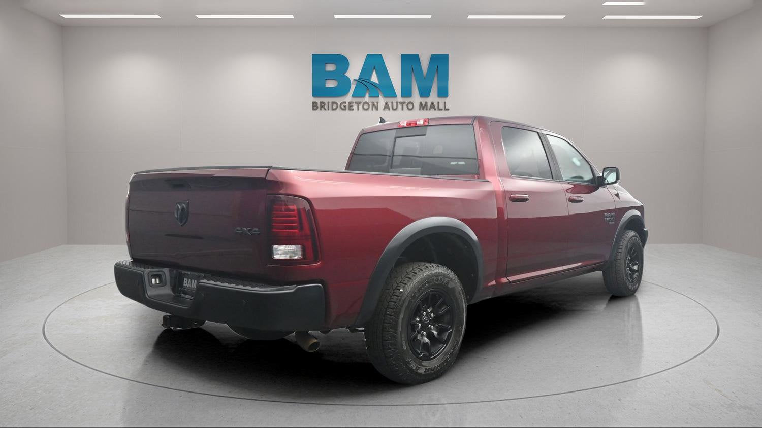 2021 RAM 1500 Classic SLT