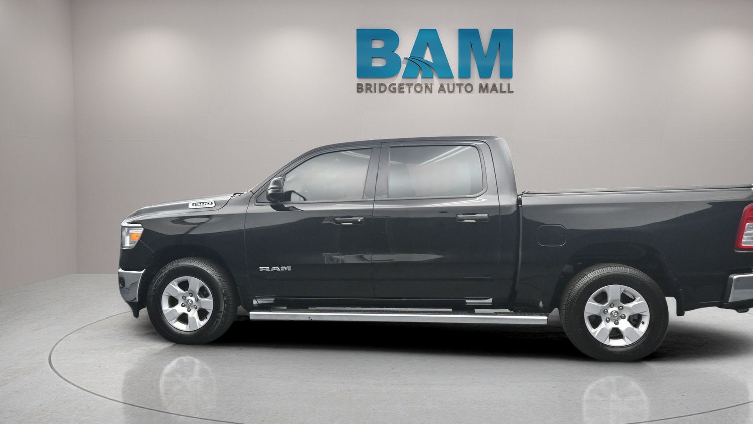 2023 RAM 1500 Big Horn Crew Cab 4x4 5'7" Box