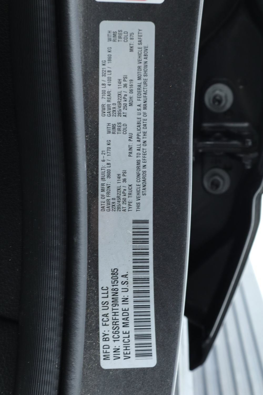 2021 RAM 1500 Limited Crew Cab 4x4 5'7" Box