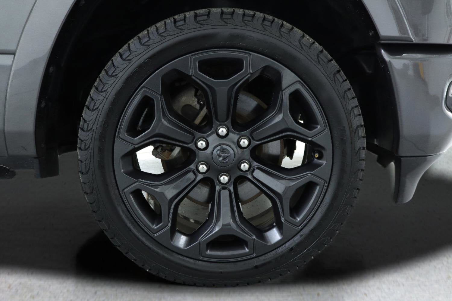 2021 RAM 1500 Limited Crew Cab 4x4 5'7" Box