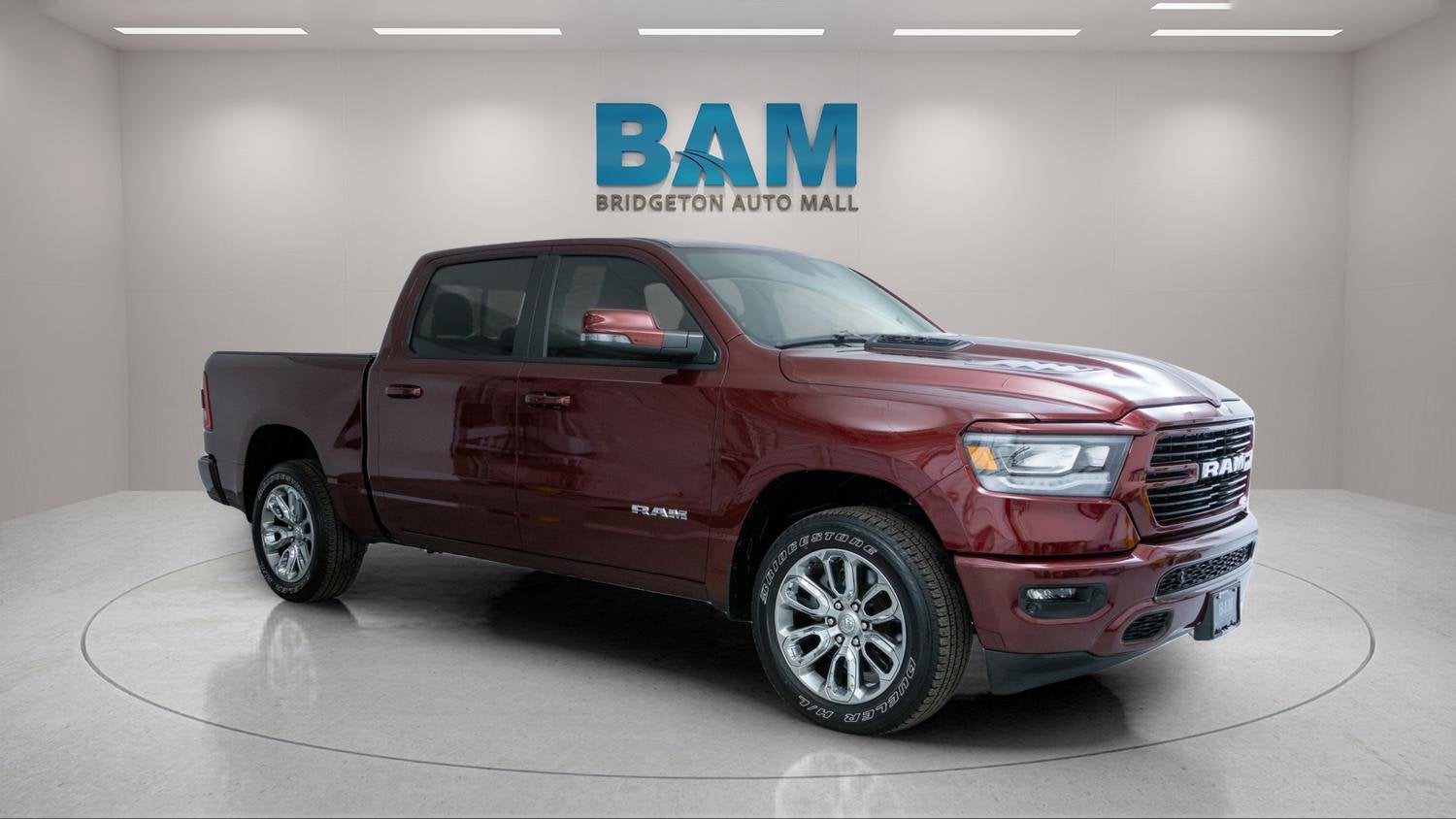 2024 RAM 1500 Laramie Crew Cab 4x4 5'7" Box