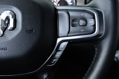 2024 RAM 1500 Laramie Crew Cab 4x4 5'7" Box