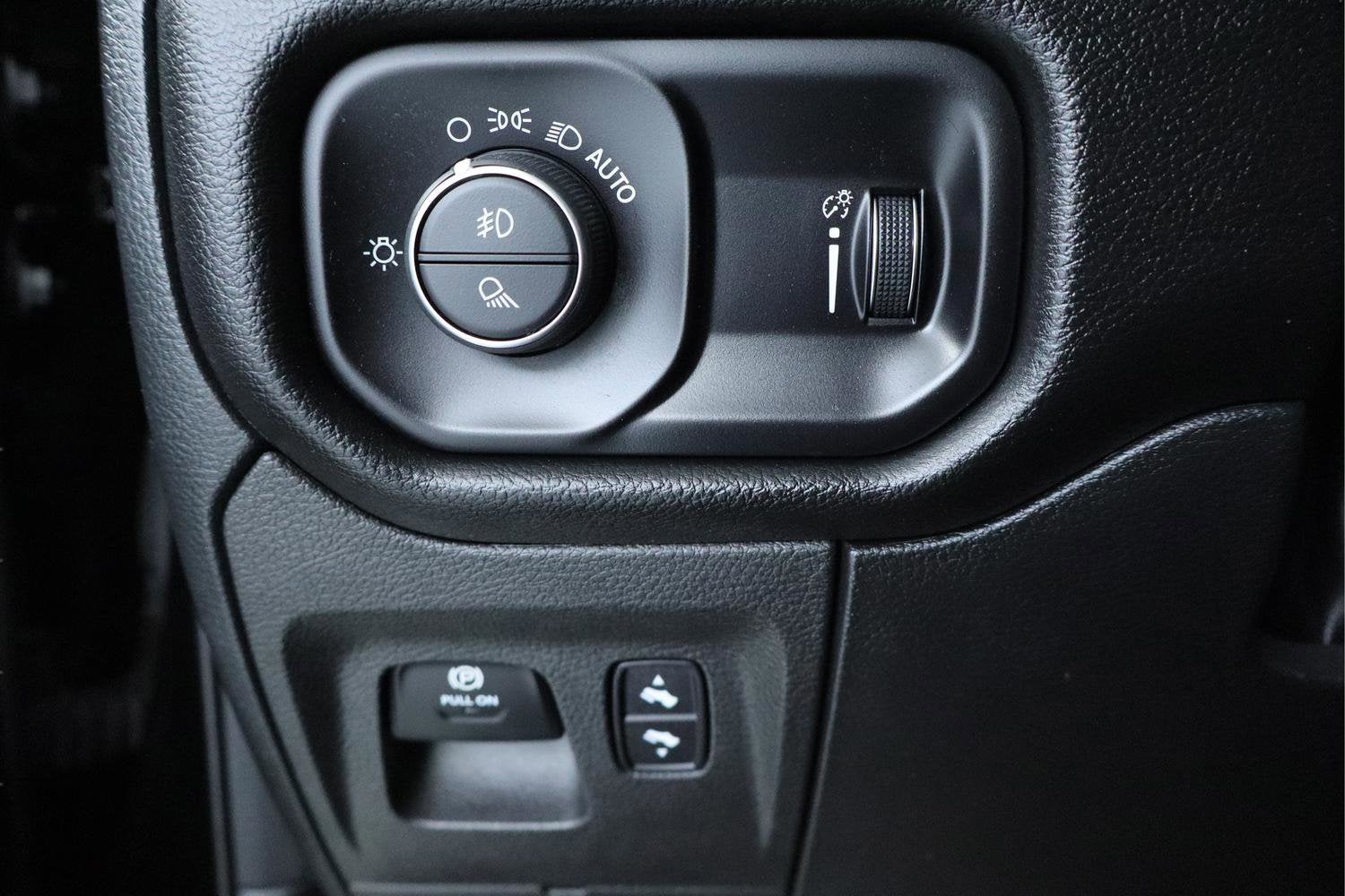 2023 RAM 1500 Rebel Crew Cab 4x4 5'7" Box