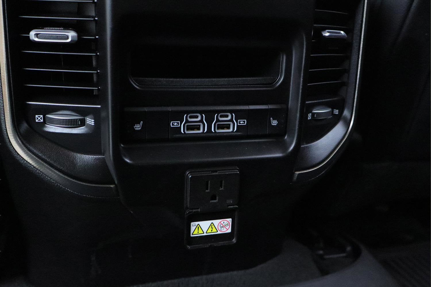 2023 RAM 1500 Rebel Crew Cab 4x4 5'7" Box