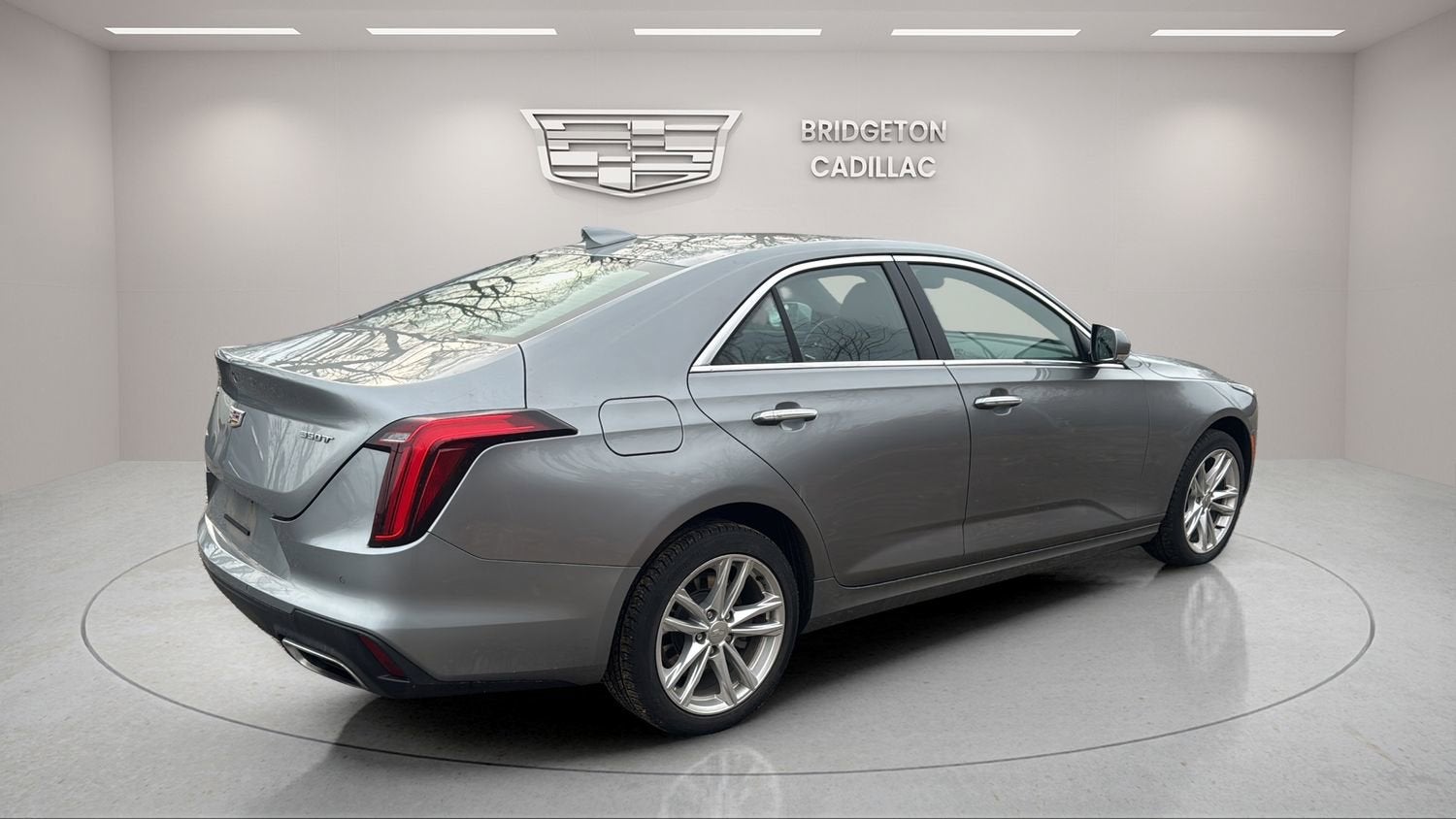 2023 Cadillac CT4 Luxury