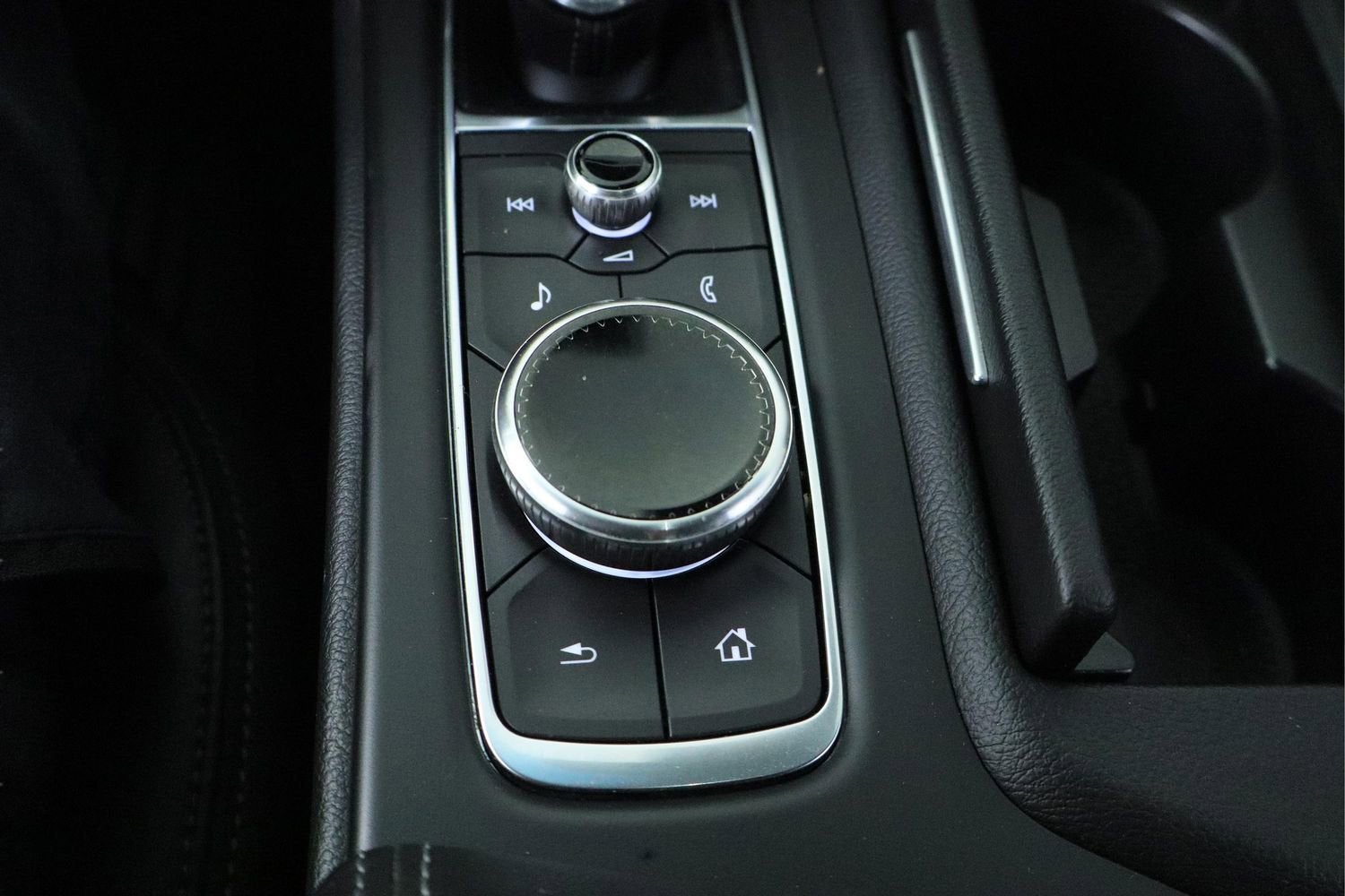 2024 Cadillac CT5 Luxury