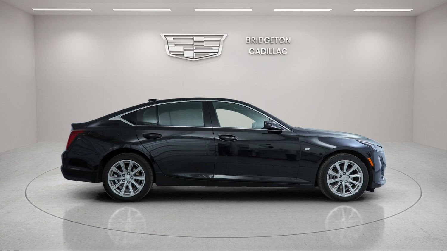 2024 Cadillac CT5 Luxury