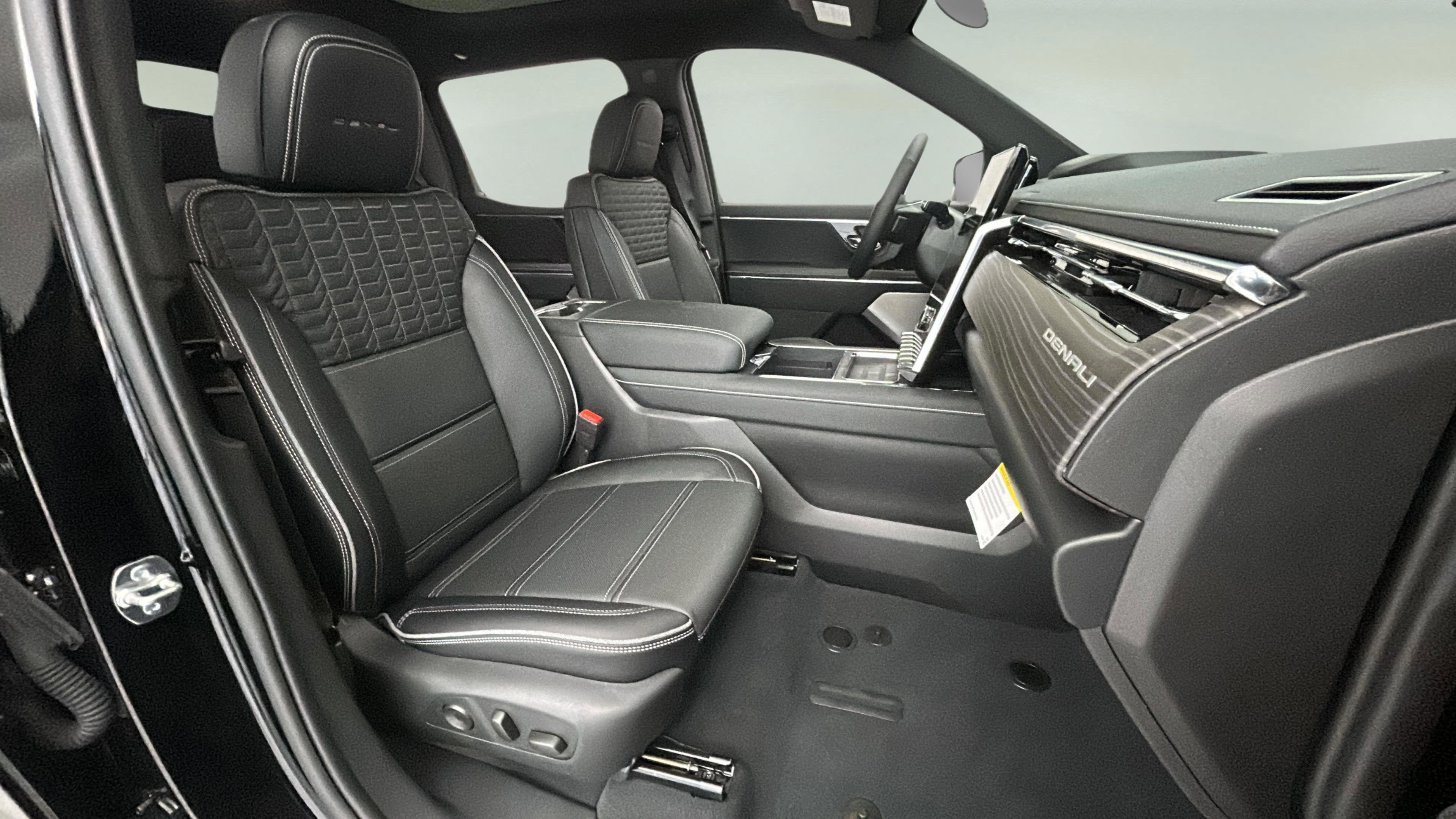 2025 GMC Sierra EV Max Range Denali