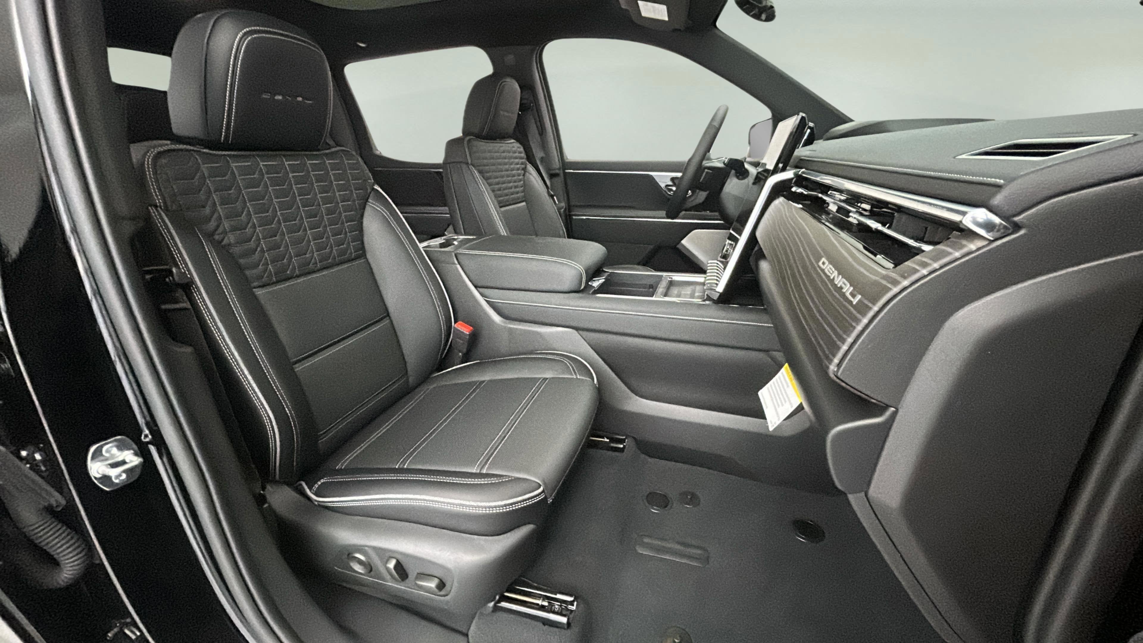 2025 GMC Sierra EV Max Range Denali