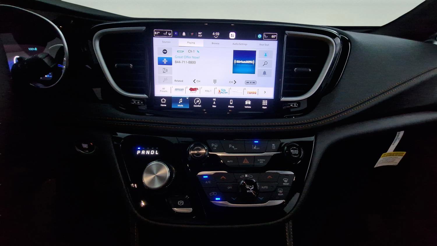 2023 Chrysler Pacifica Hybrid Pinnacle