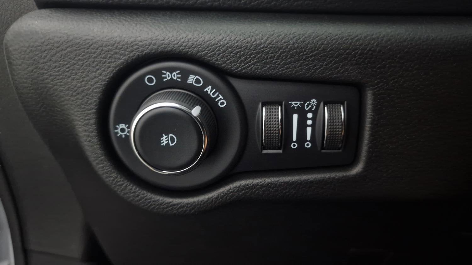 2023 Chrysler Pacifica Hybrid Pinnacle