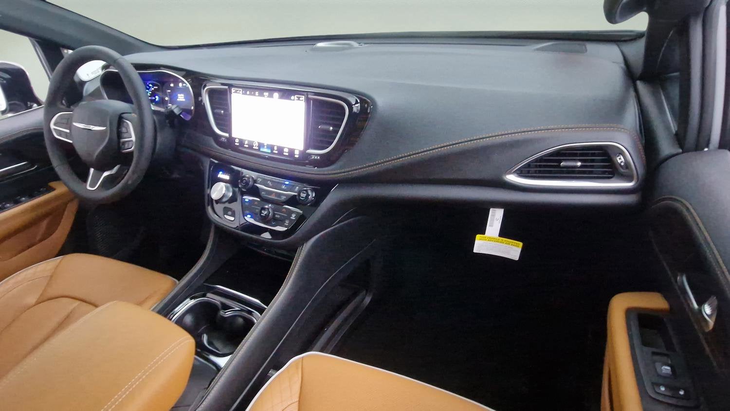 2023 Chrysler Pacifica Hybrid Pinnacle