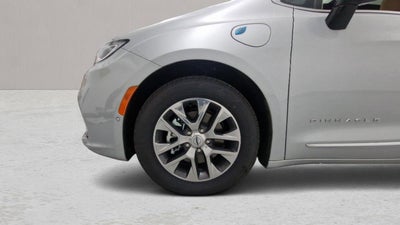 2023 Chrysler Pacifica Hybrid Pinnacle