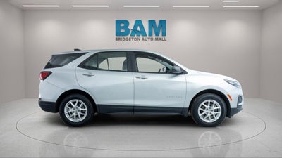 2022 Chevrolet Equinox LS