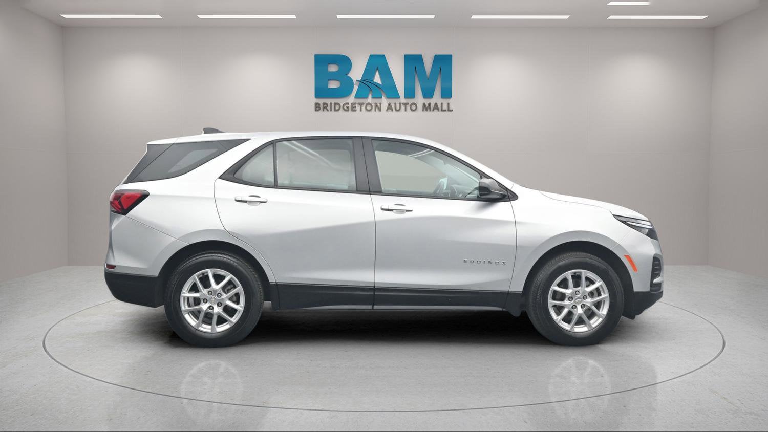 2022 Chevrolet Equinox LS