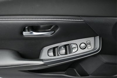 2022 Nissan Sentra SV Xtronic CVT