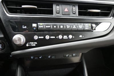 2023 Lexus ES 250 ES 250