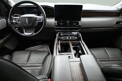 2022 Lincoln Navigator Black Label