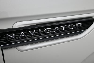 2022 Lincoln Navigator Black Label