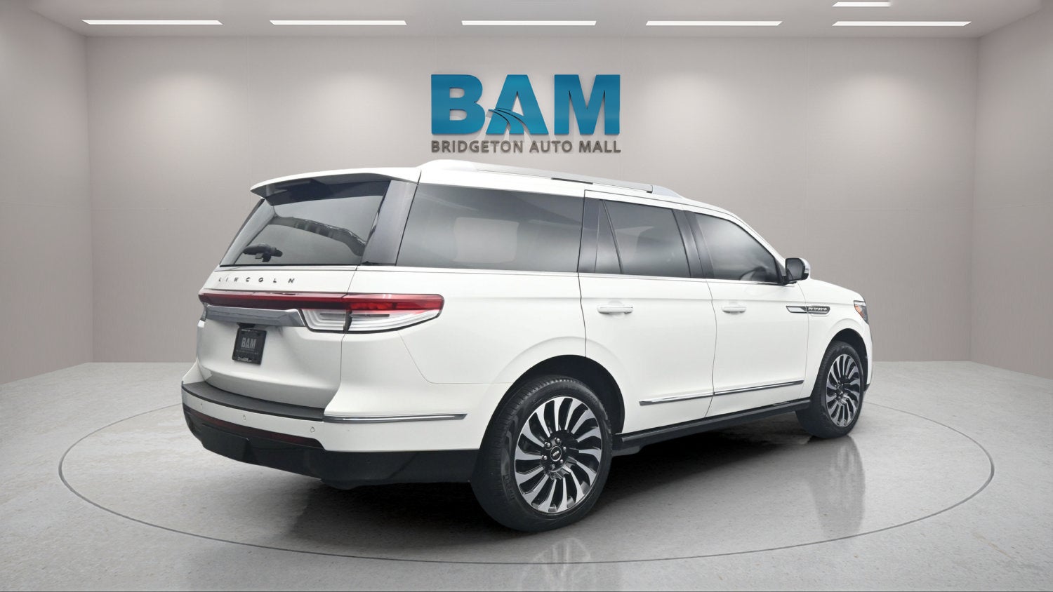 2022 Lincoln Navigator Black Label