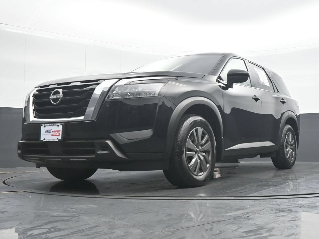2025 Nissan Pathfinder S 4WD