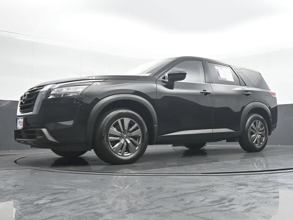 2025 Nissan Pathfinder S 4WD