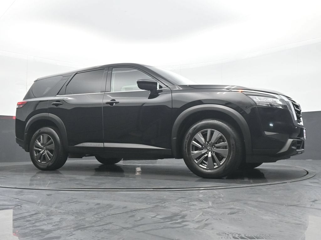 2025 Nissan Pathfinder S 4WD