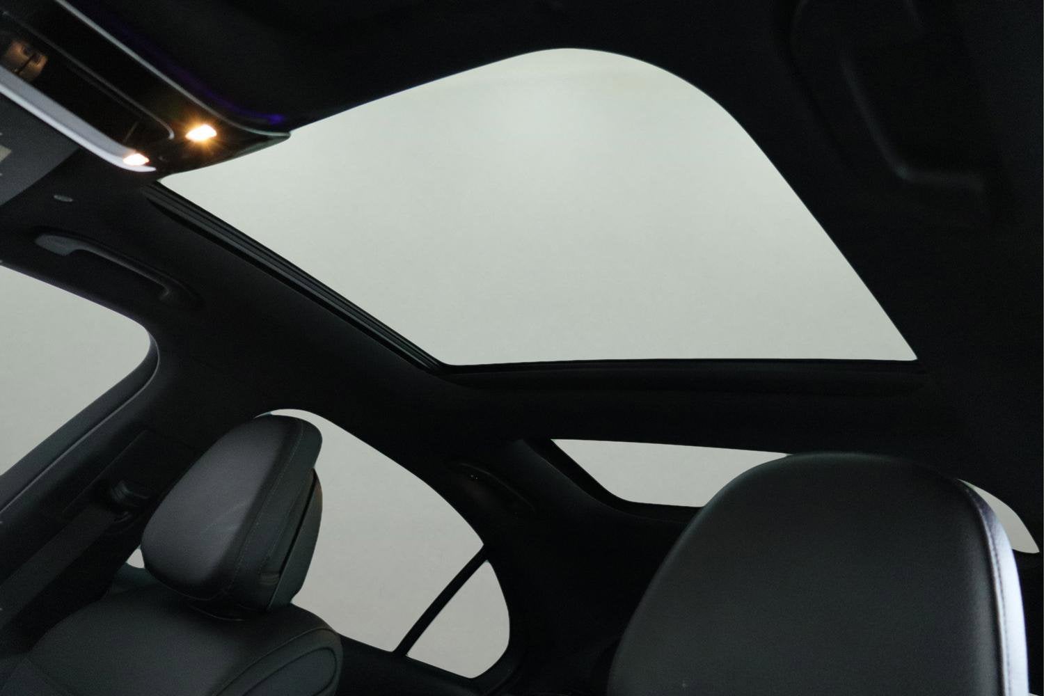 2025 Mercedes-Benz C 300 C 300