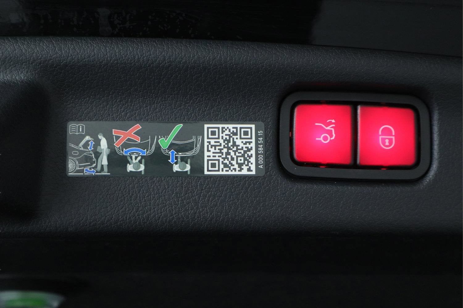 2025 Mercedes-Benz C 300 C 300