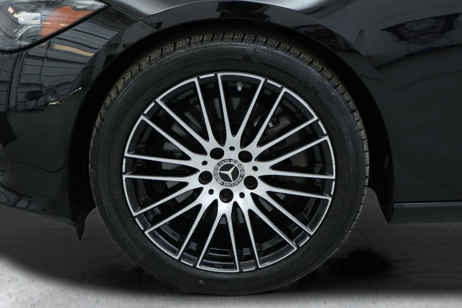 2025 Mercedes-Benz C 300 C 300