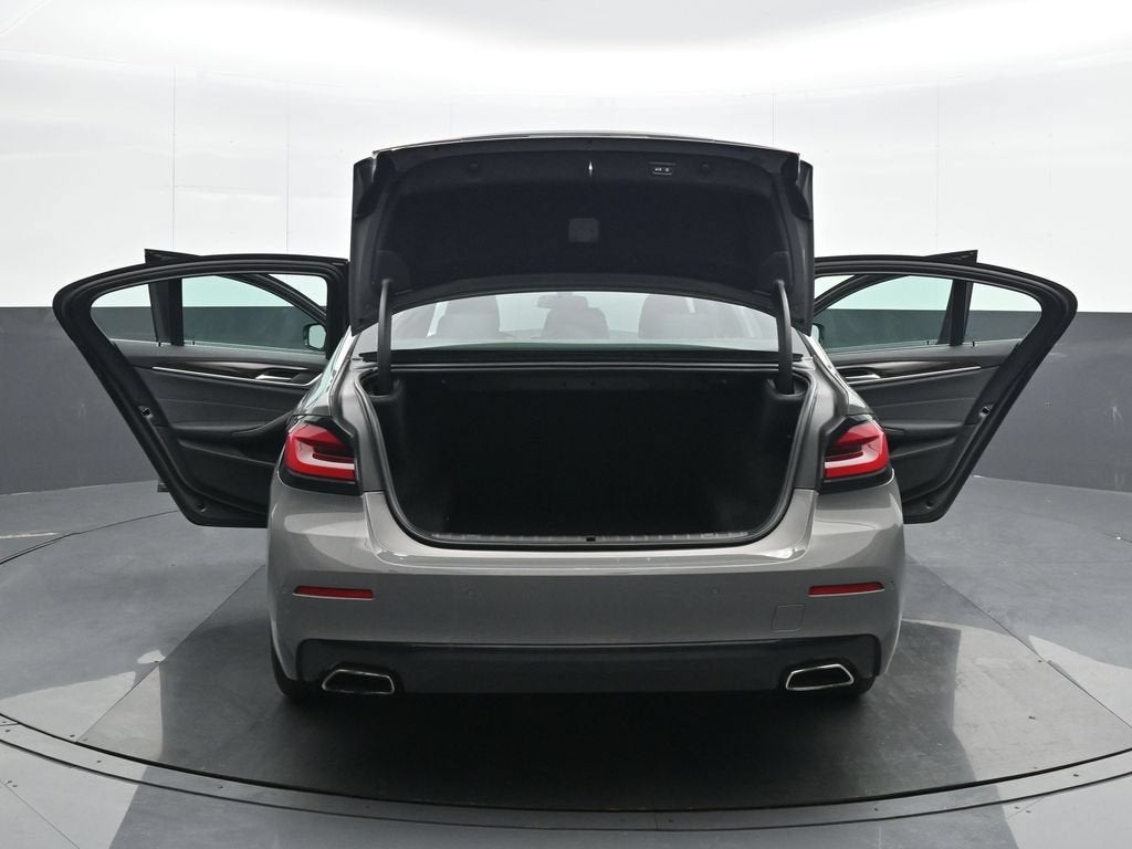2022 BMW 530 i xDrive
