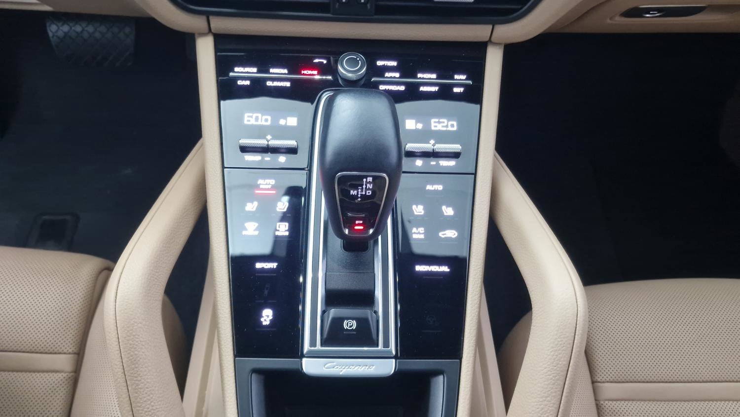 2023 Porsche Cayenne NA