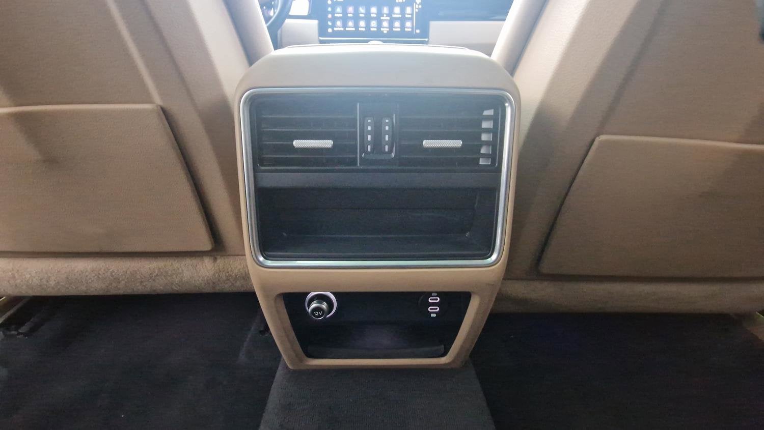 2023 Porsche Cayenne NA